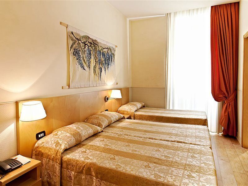 Aphrodite Hotel 4*
